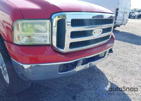 2005 Ford F-250 Lariat/Xl/Xlt z USA, uszkodzony, nr VIN 1FTSX21525EC00401